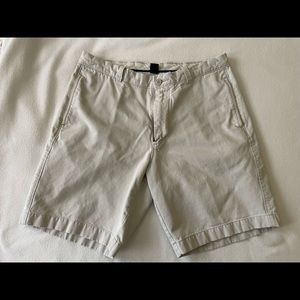 Men’s J. Crew 33 Waist Khaki Shorts